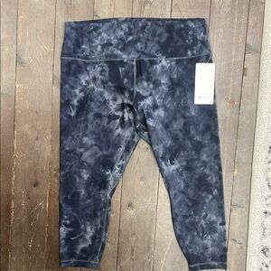 Lululemon Align Black Dye Leggings Size 20. NWT